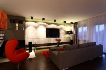 Beton architektoniczny na ścianie jako ozdoba wnętrza