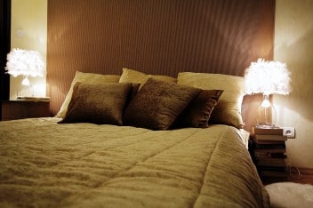 Pierzaste lampki nocne