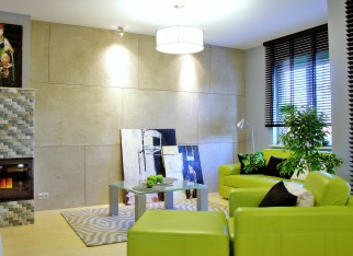 Jednokolorowy_dywan_w_salonie (30)
