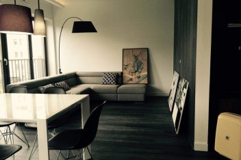 Nowoczesne lampy podłogowe do salonu