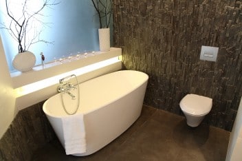 Łazienka stylizowana na styl eko