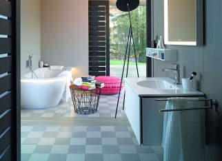Miejsce_do_siedzenia_w_salonie_kapielowym (4)