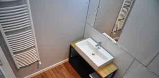 Zastanawiasz się jakie meble do łazienki wybrać? Zobacz nasz pomysł na konsolę pod umywalkę.
